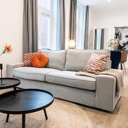 Spacious And Large, Bed And Coffee Hanno Tilburg Exterior photo