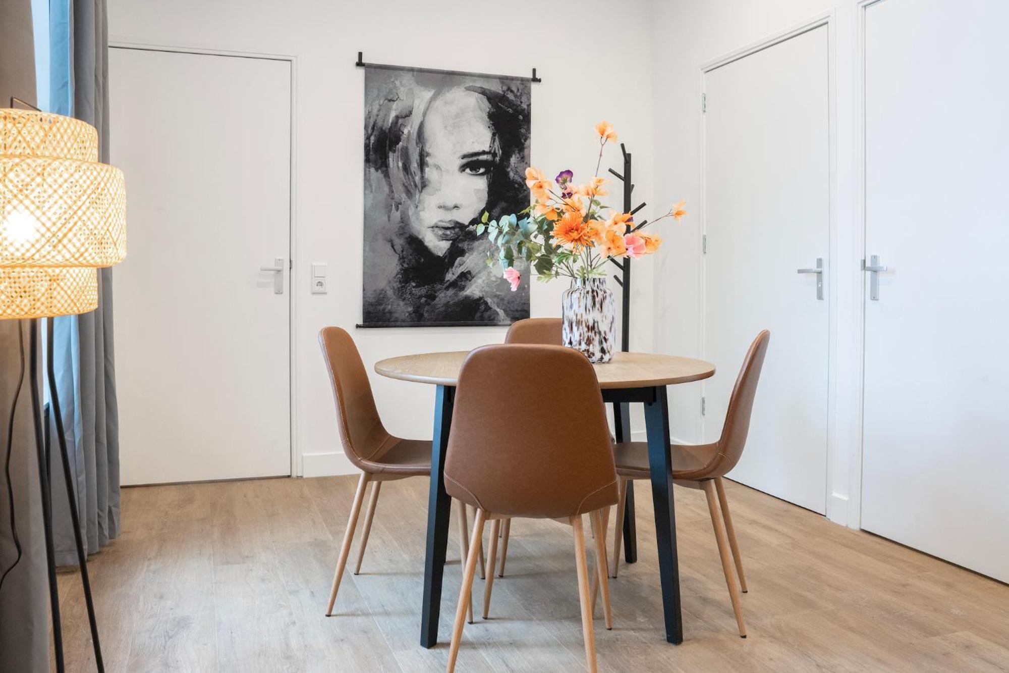 Spacious And Large, Bed And Coffee Hanno Tilburg